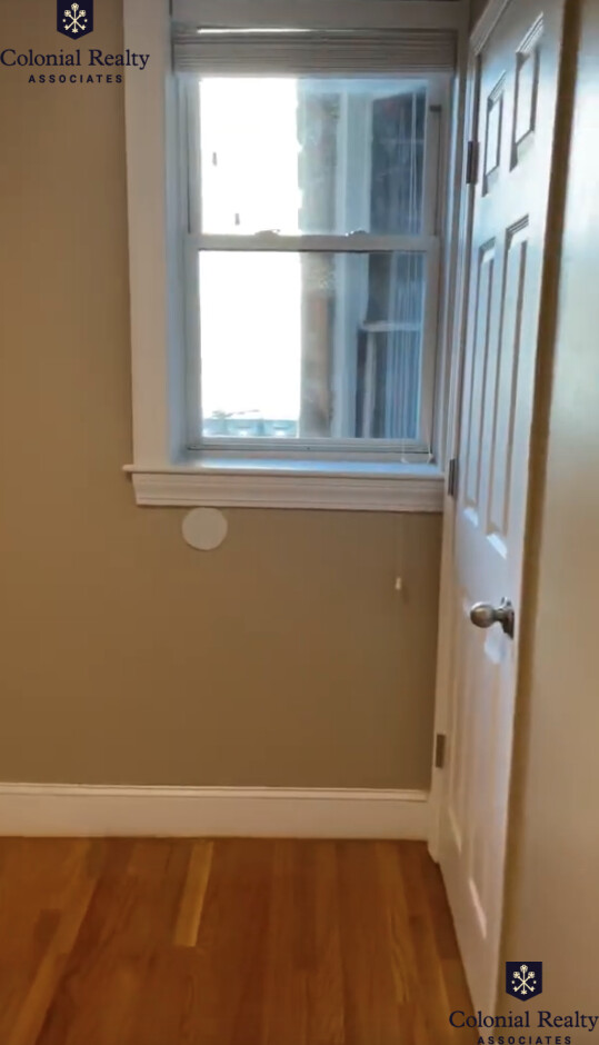 328 Saint Paul St, Coolidge Corner