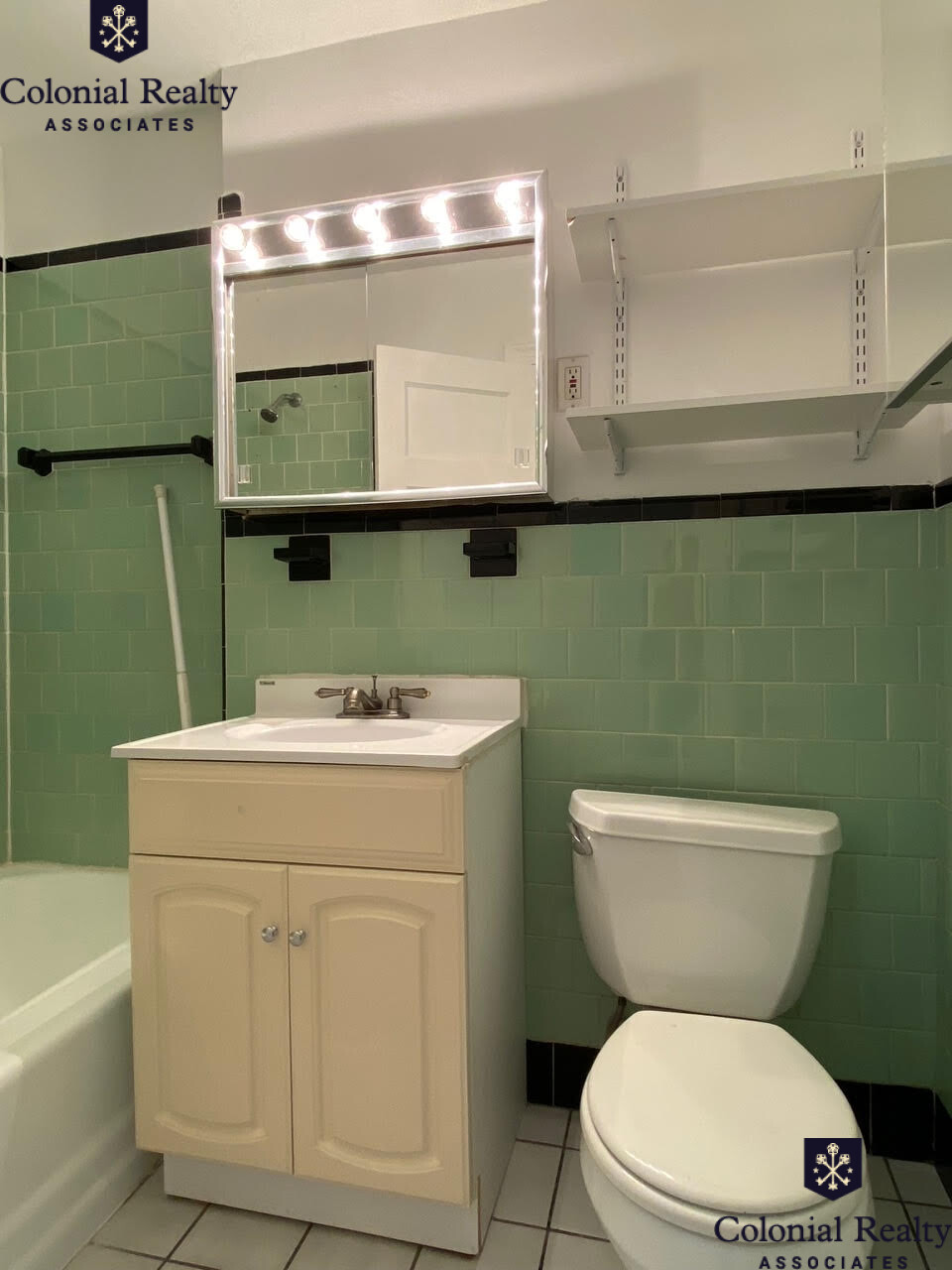 304 Berkeley St, Back Bay