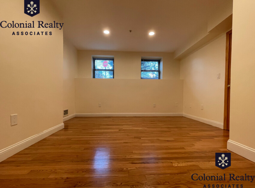 1801 Beacon St, Brookline