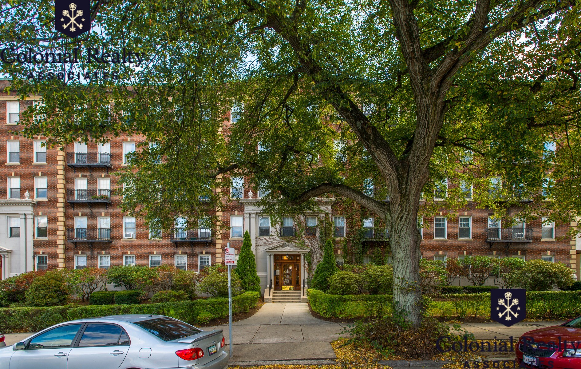 1850 Commonwealth Ave, Brighton