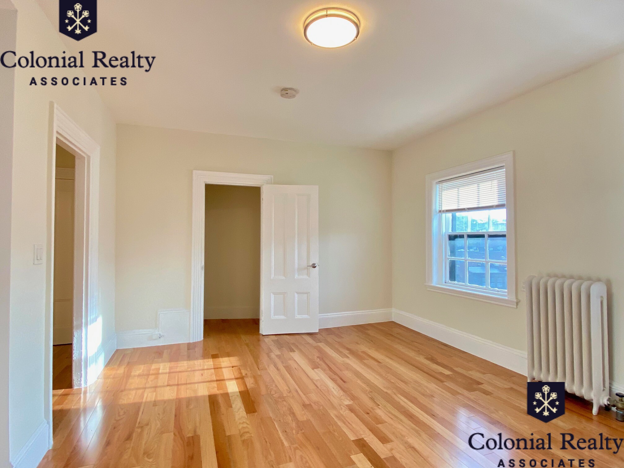 92 Charles St, Beacon Hill