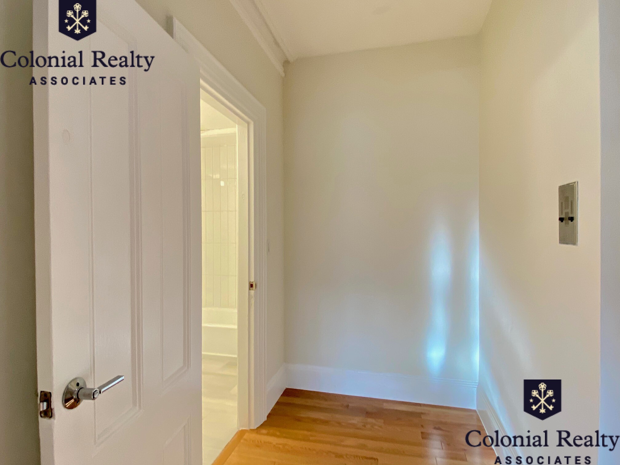 92 Charles St, Beacon Hill