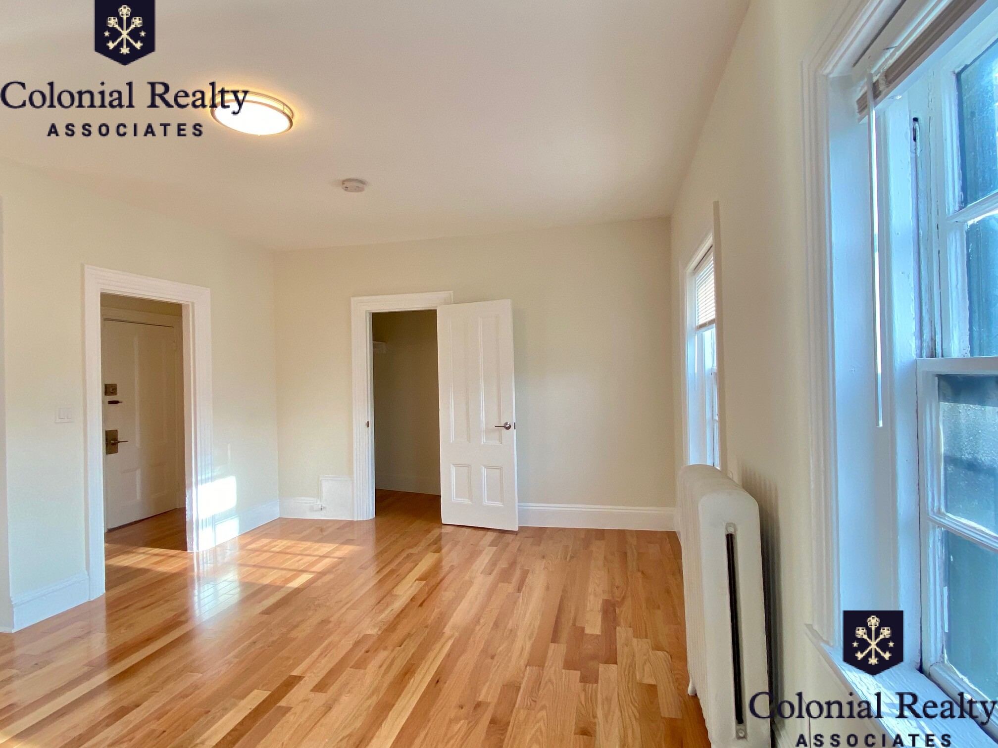 92 Charles St, Beacon Hill