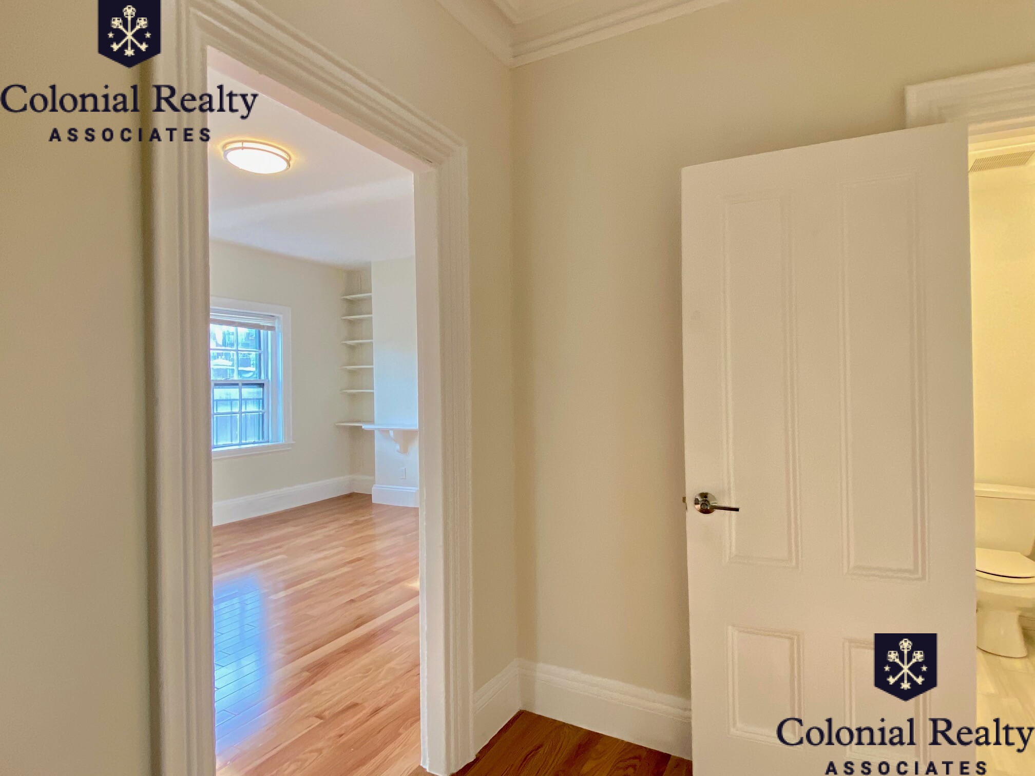 92 Charles St, Beacon Hill