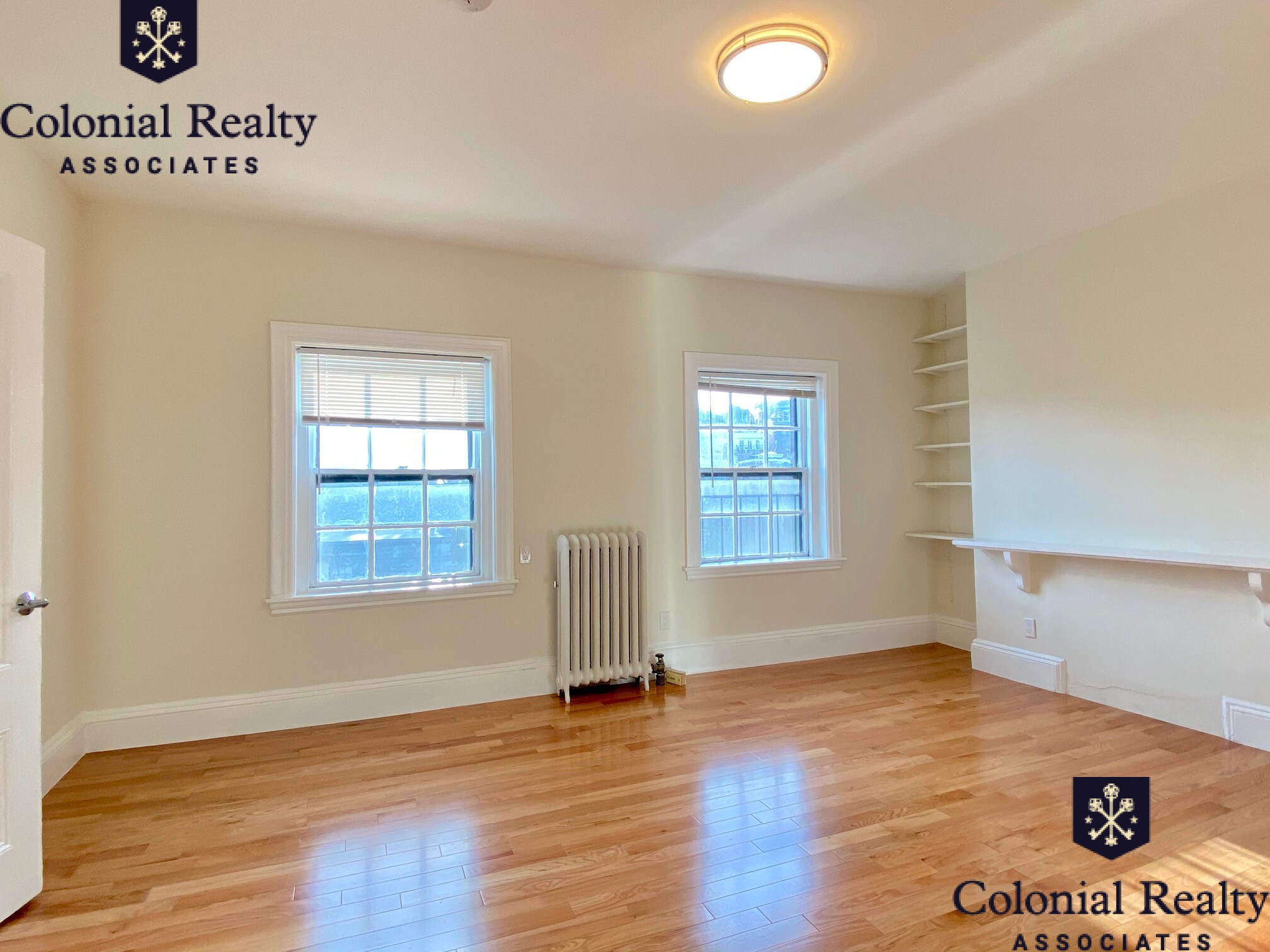 92 Charles St, Beacon Hill