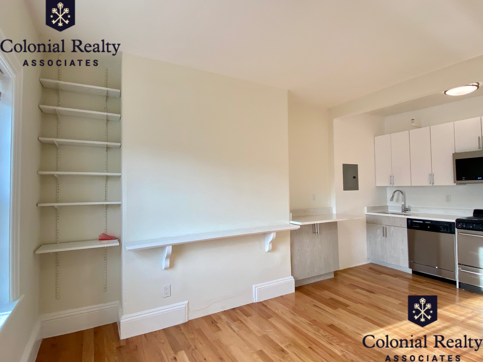 92 Charles St, Beacon Hill