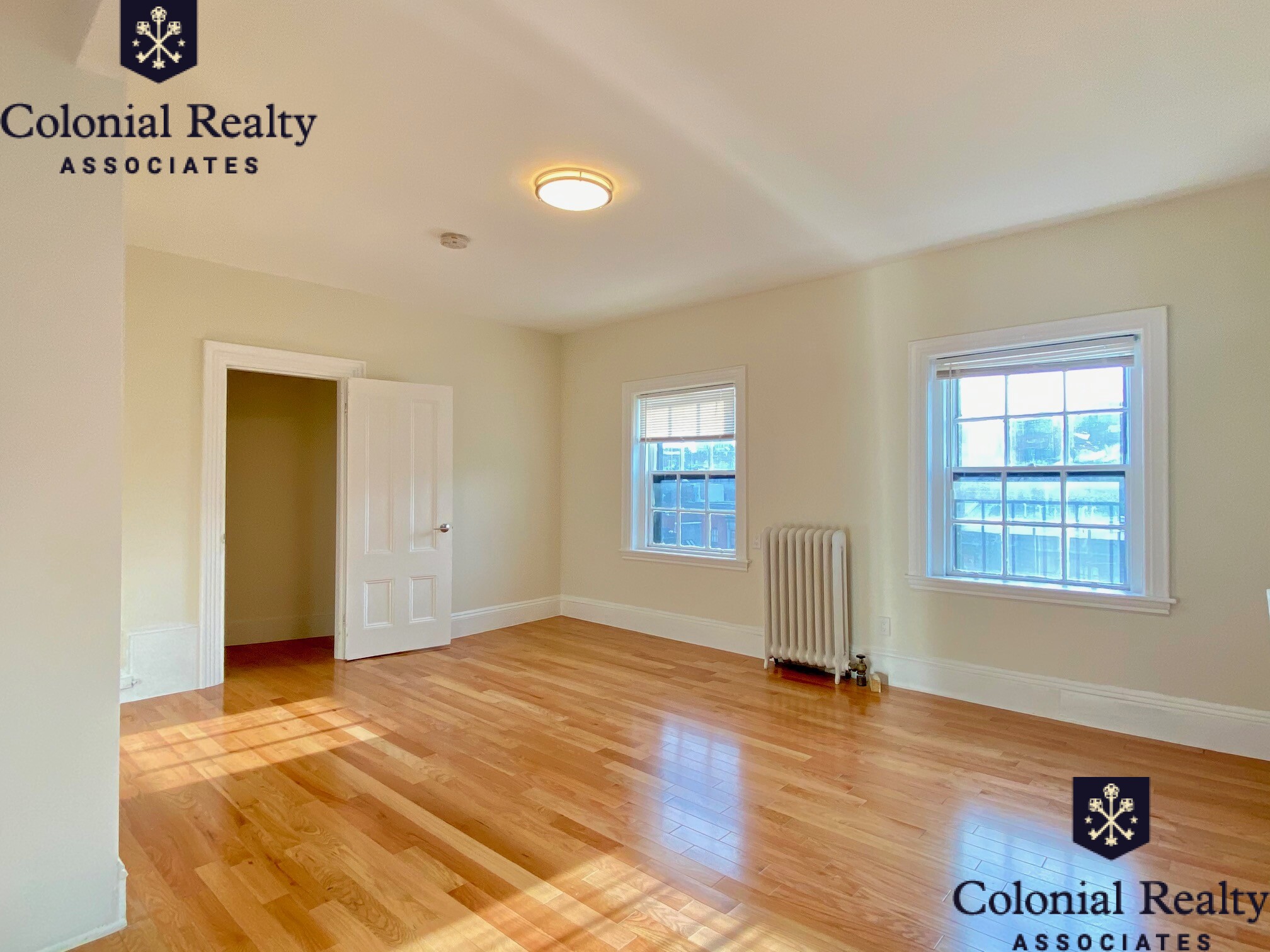 92 Charles St, Beacon Hill