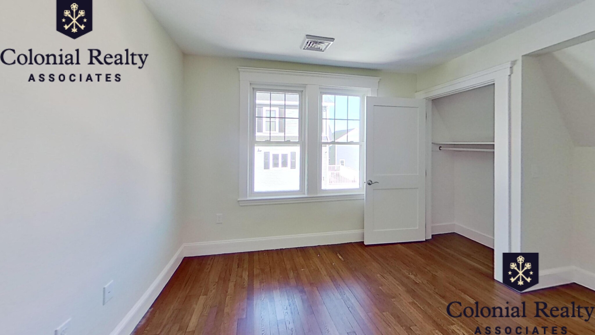 40 Grant Pl, Banks Square