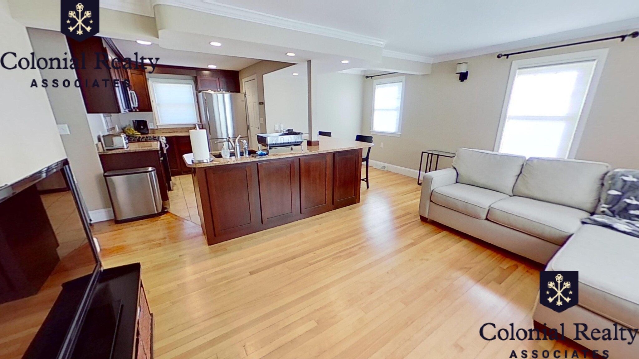 40 Glenellen Rd, West Roxbury