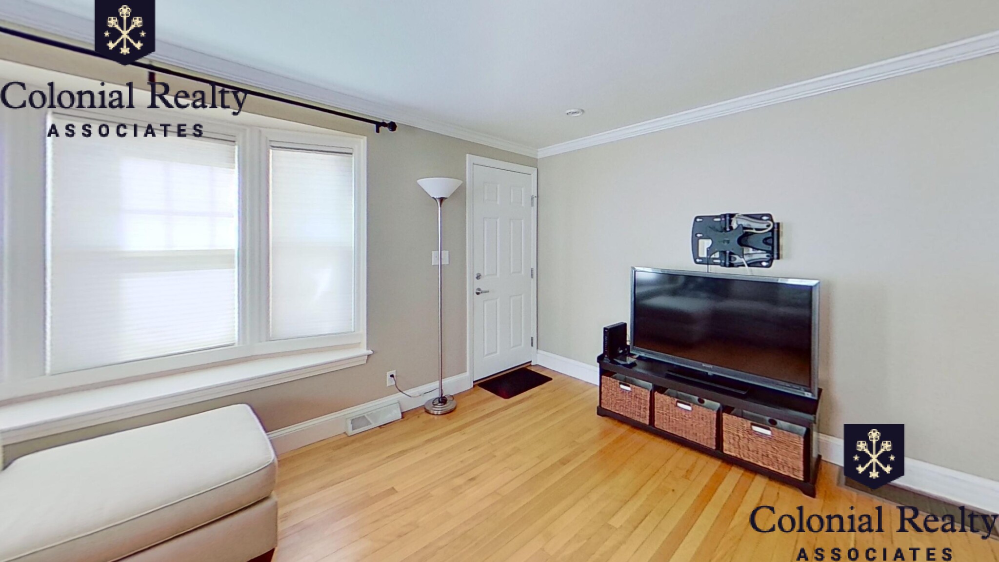 40 Glenellen Rd, West Roxbury