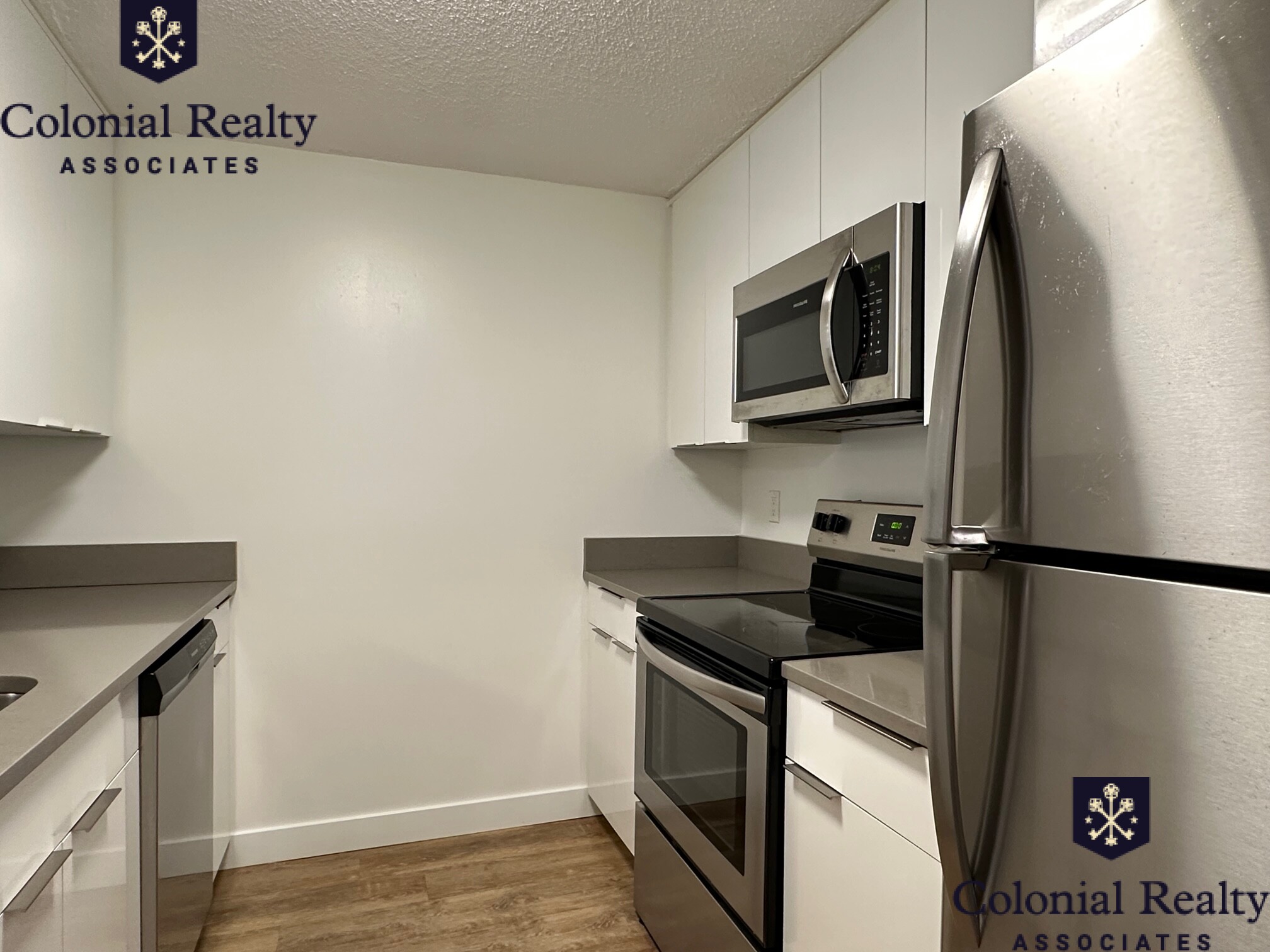 25 Webster Ave, Ward Two