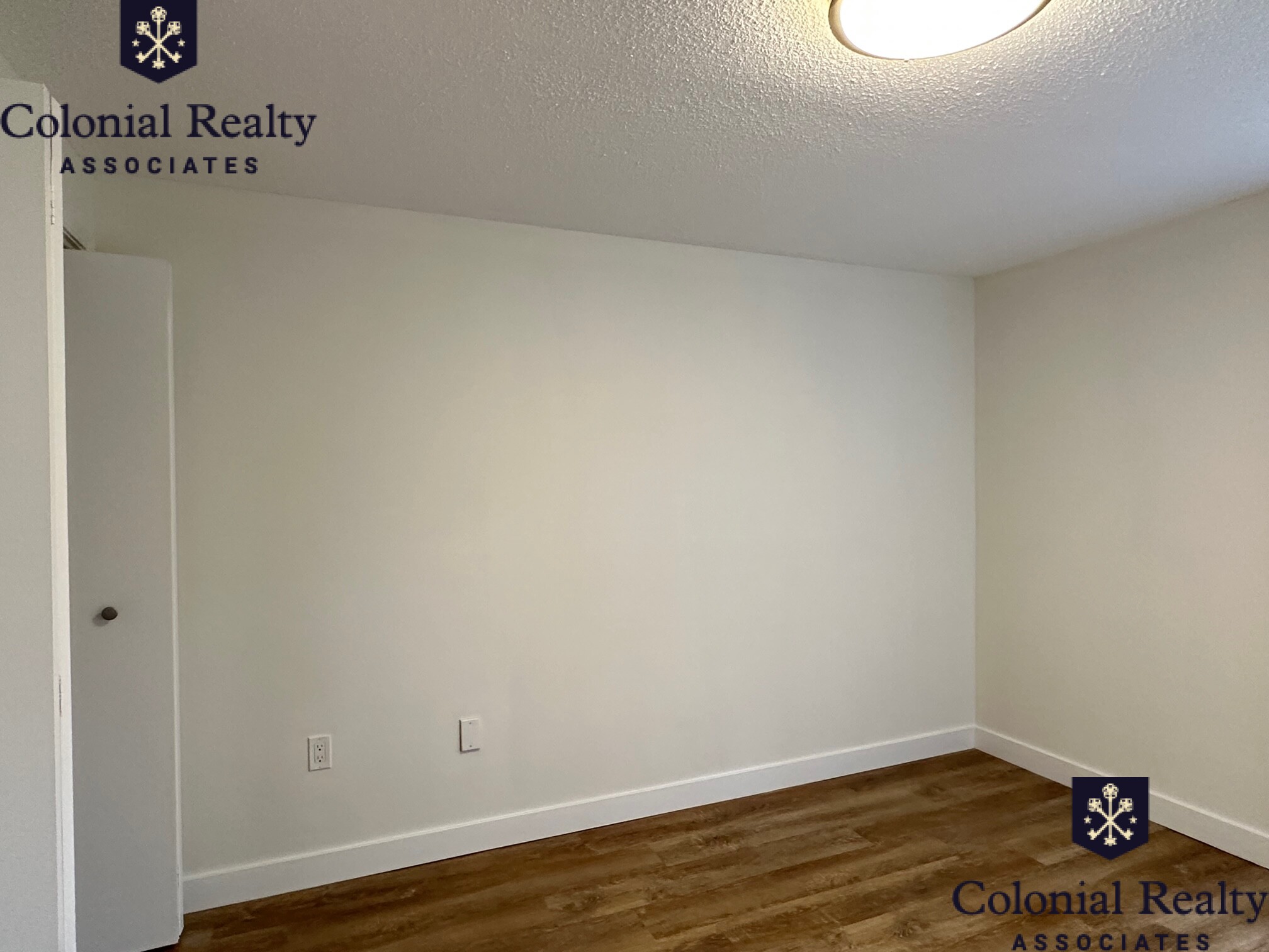 25 Webster Ave, Ward Two