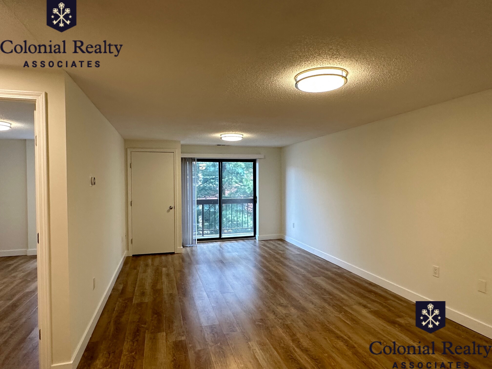 25 Webster Ave, Ward Two