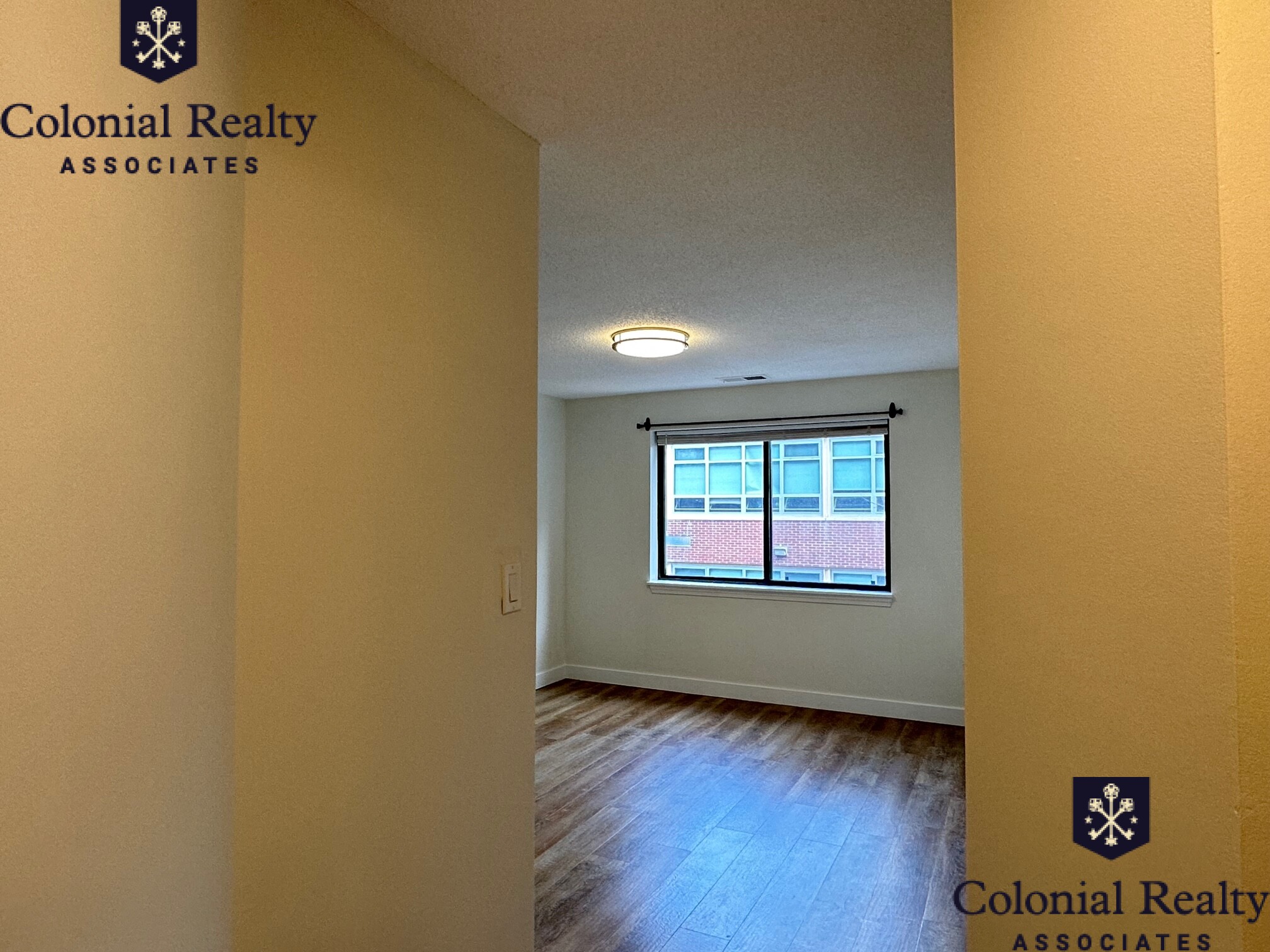 25 Webster Ave, Ward Two