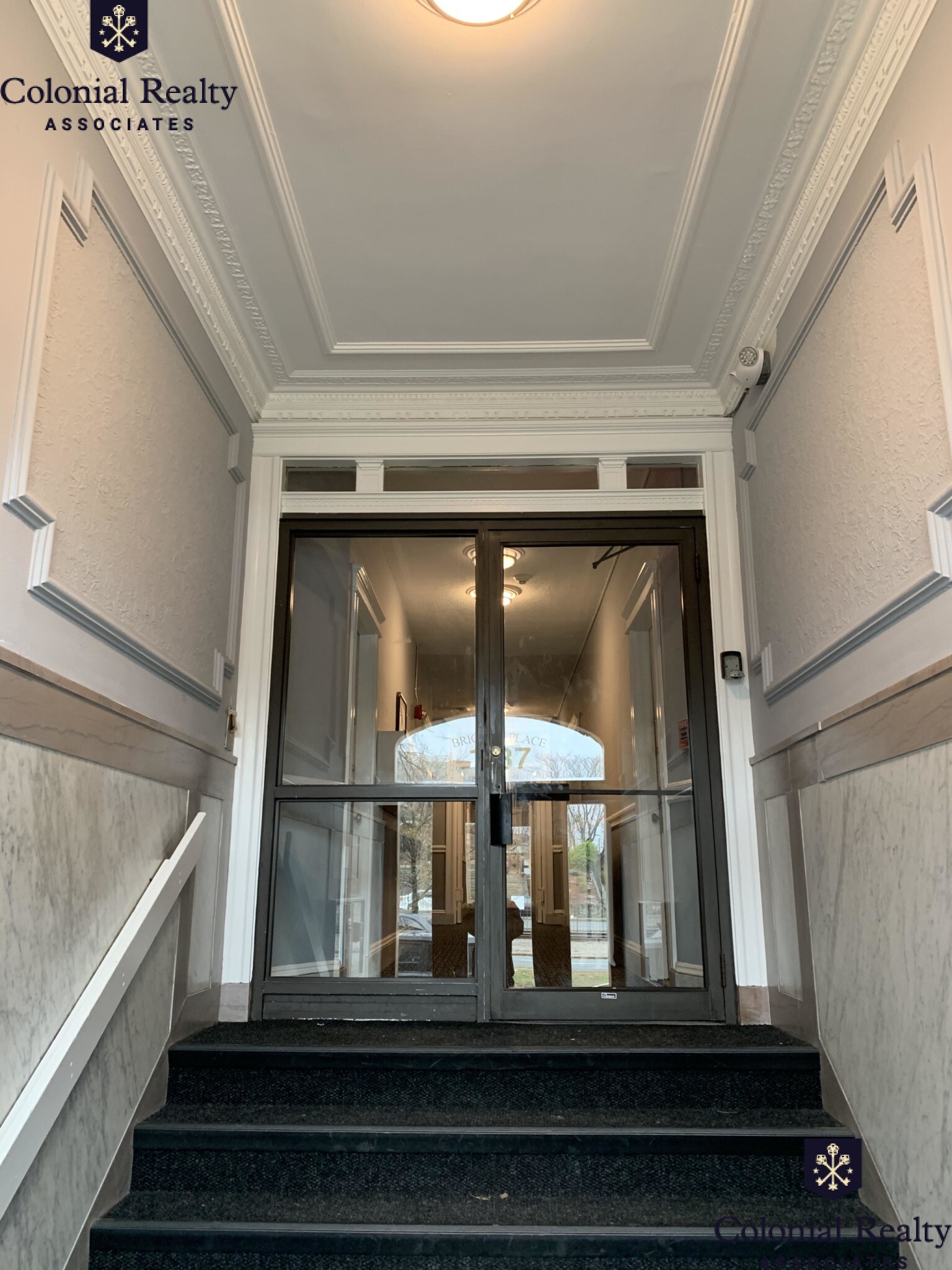 1637 Commonwealth Ave, Brighton