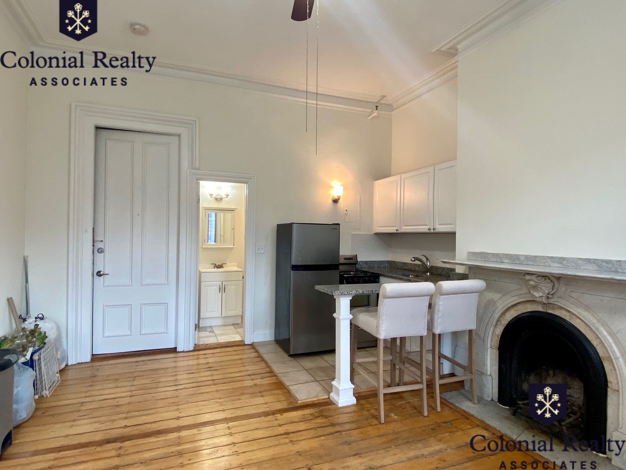 92 Charles St, Beacon Hill