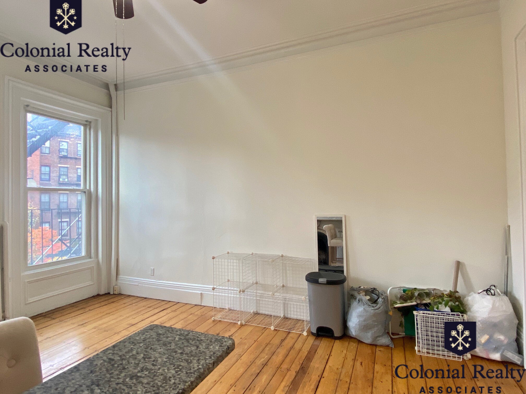 92 Charles St, Beacon Hill