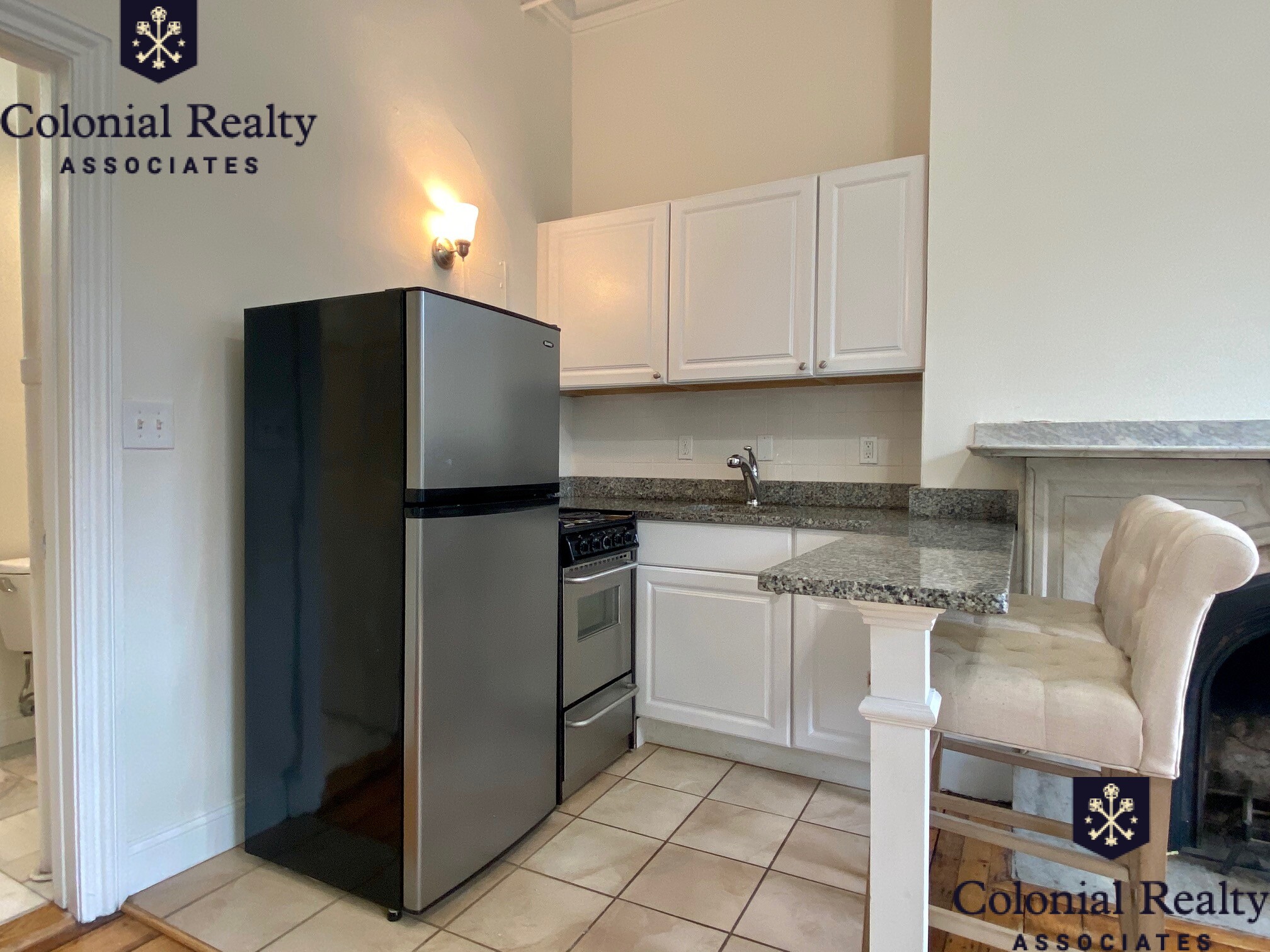 92 Charles St, Beacon Hill