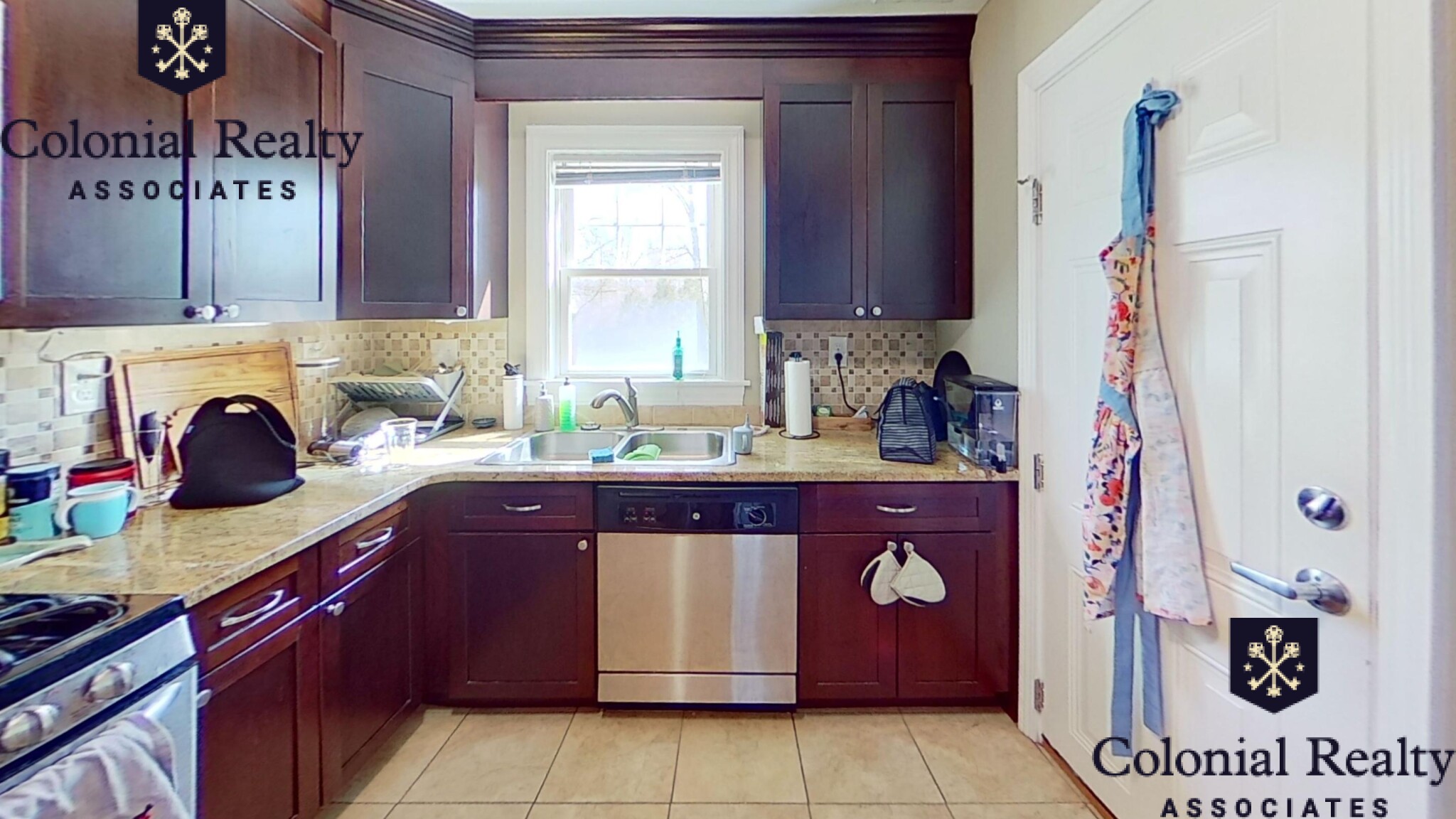 40 Glenellen Rd, West Roxbury