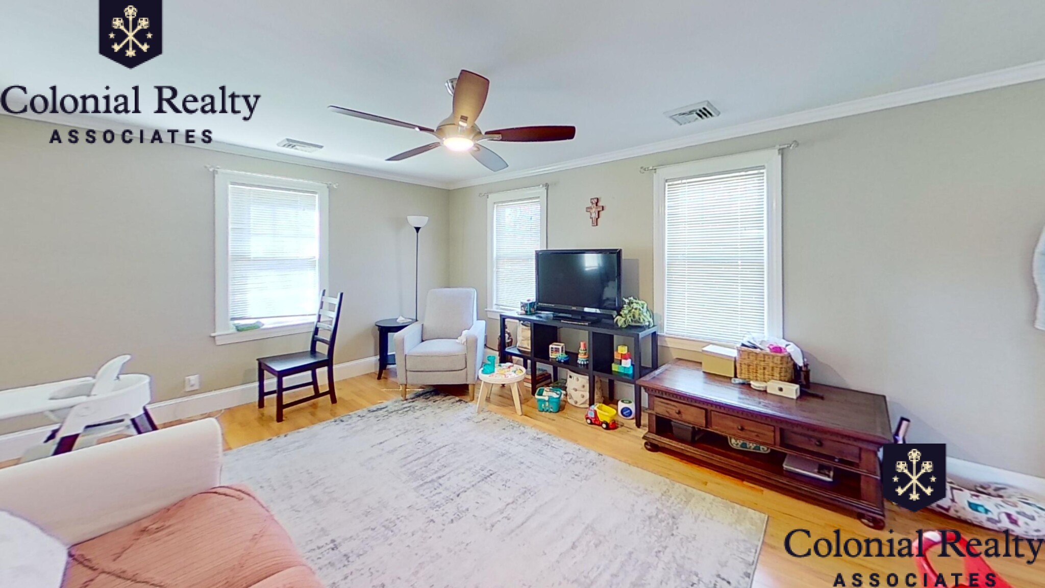 40 Glenellen Rd, West Roxbury