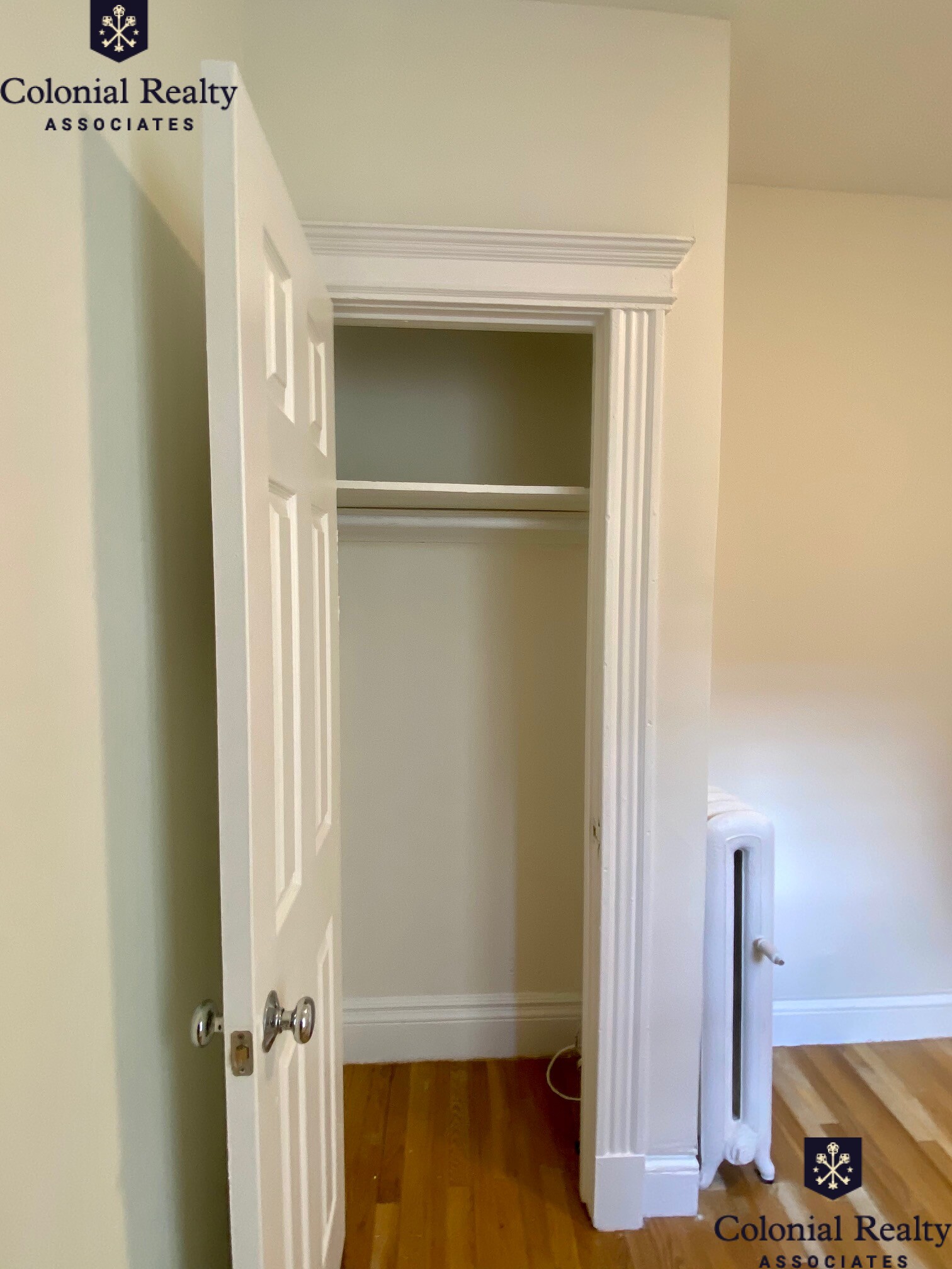 6 Camelot Ct, Brighton