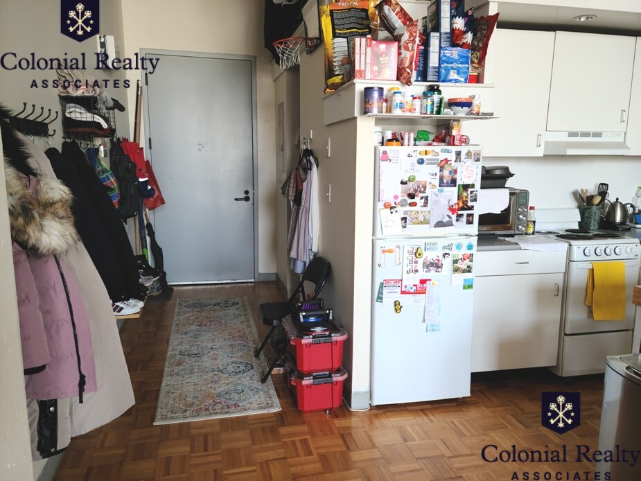 61 Brookline Ave, Fenway