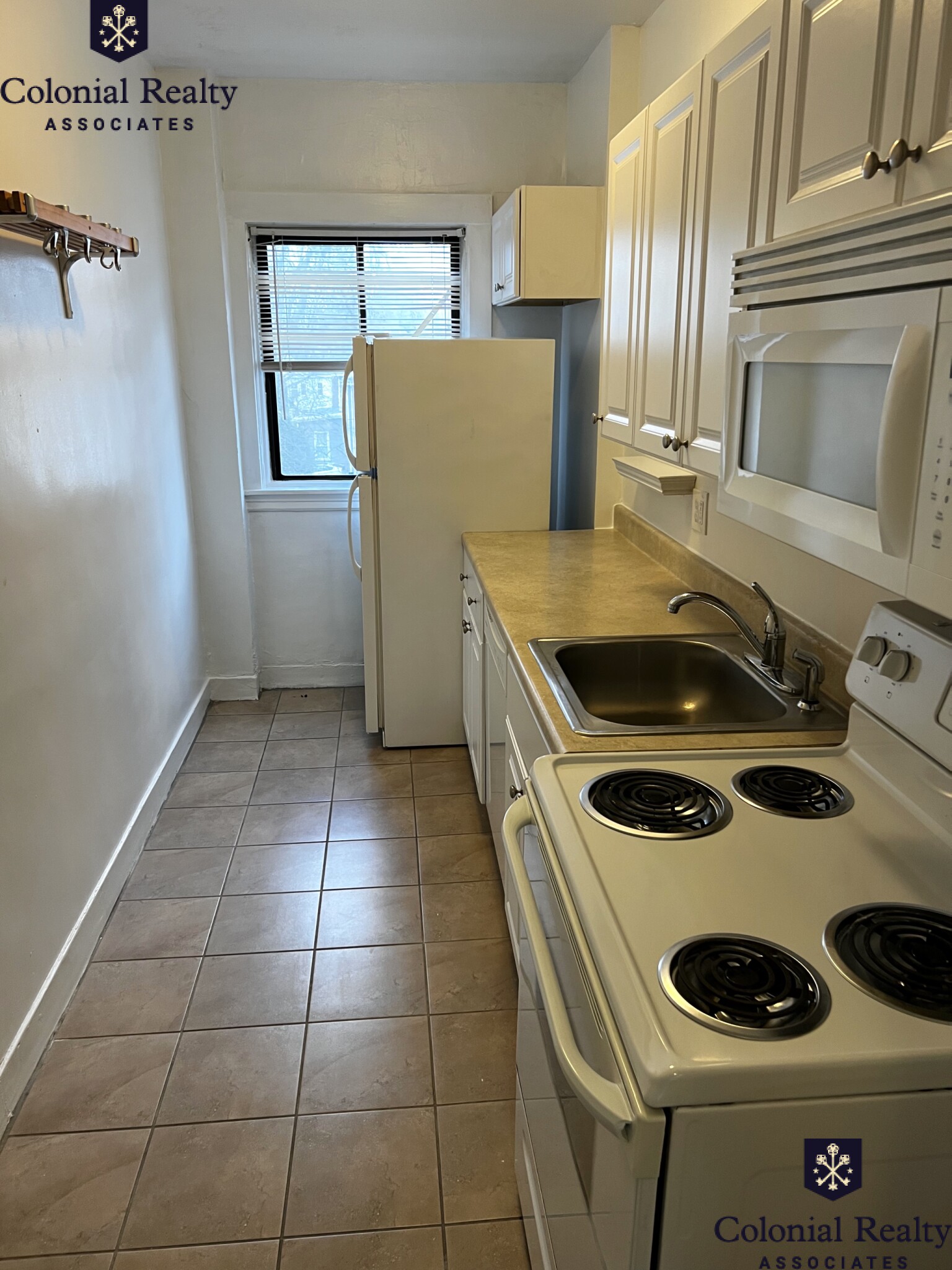 230 Walnut St, Newtonville