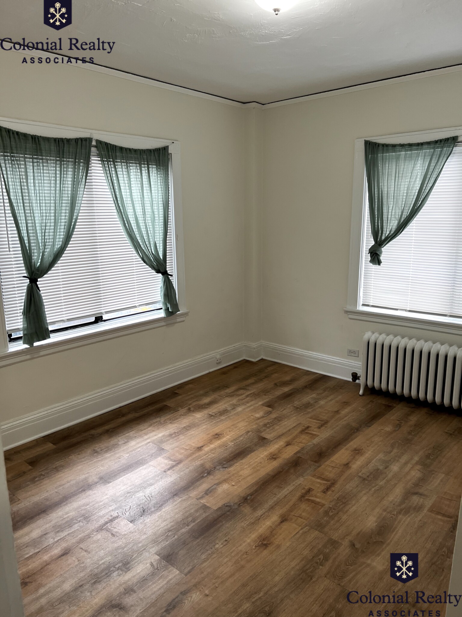 230 Walnut St, Newtonville