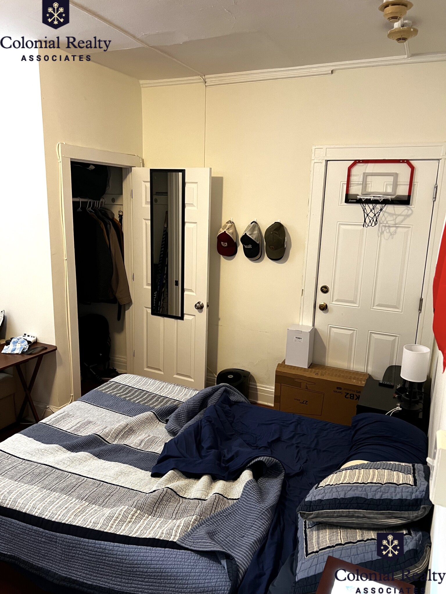 230 Walnut St, Newtonville