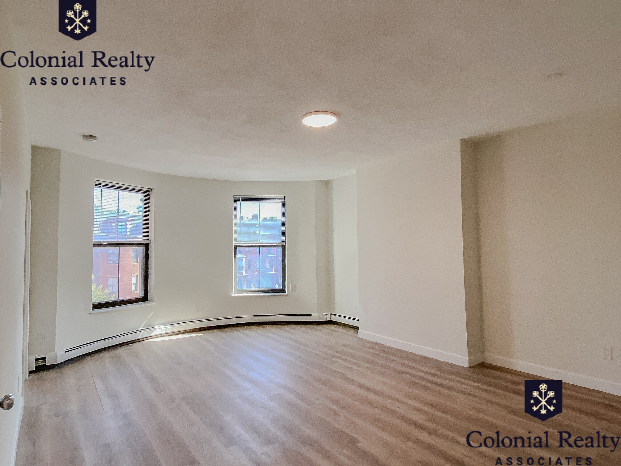 525 Massachusetts Ave, Roxbury