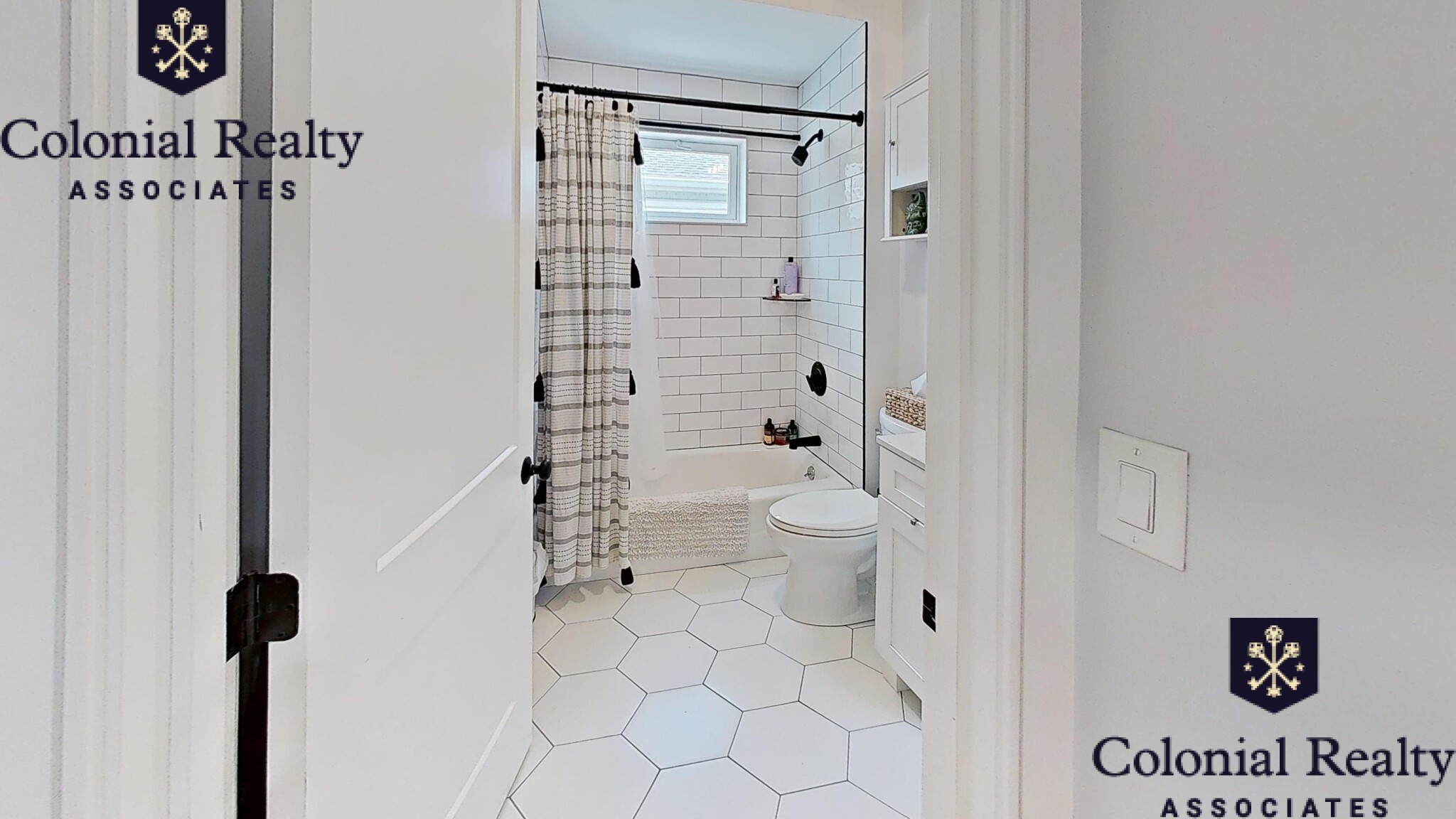 32 Woodrow Ave, Nonantum