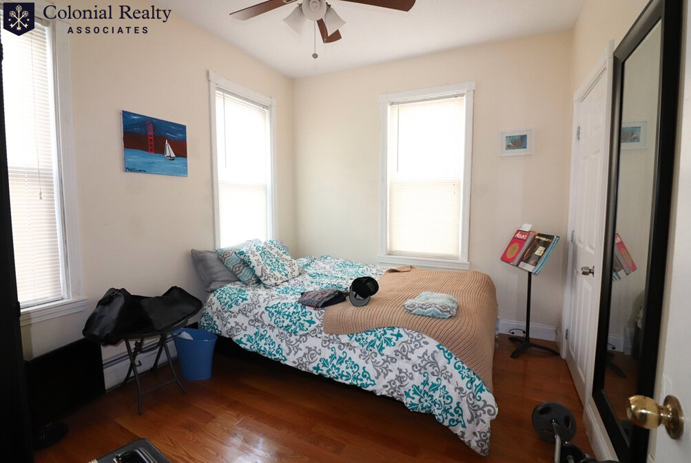 14 Leverett St, Boylston Street