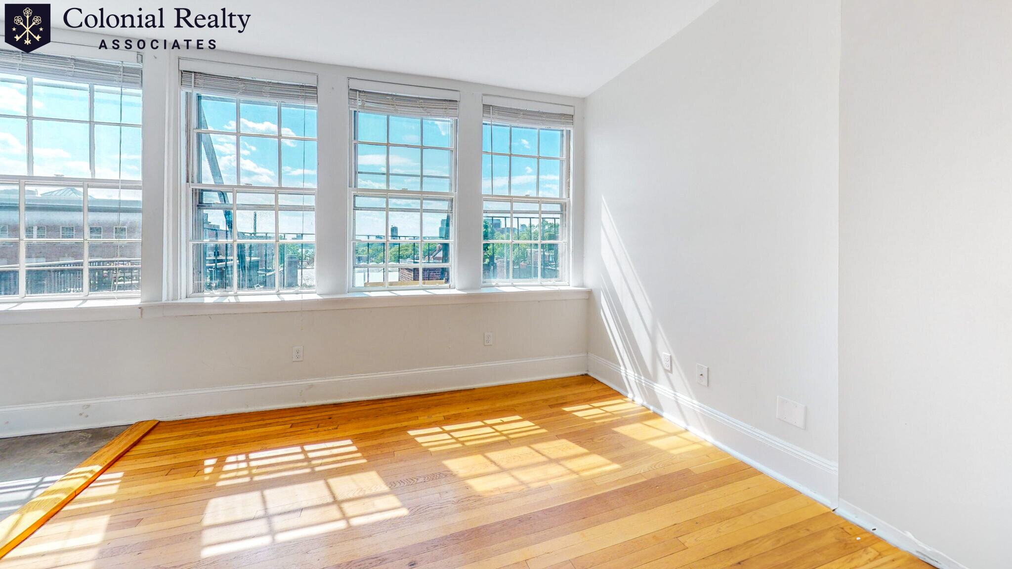 62 West Cedar St, Beacon Hill