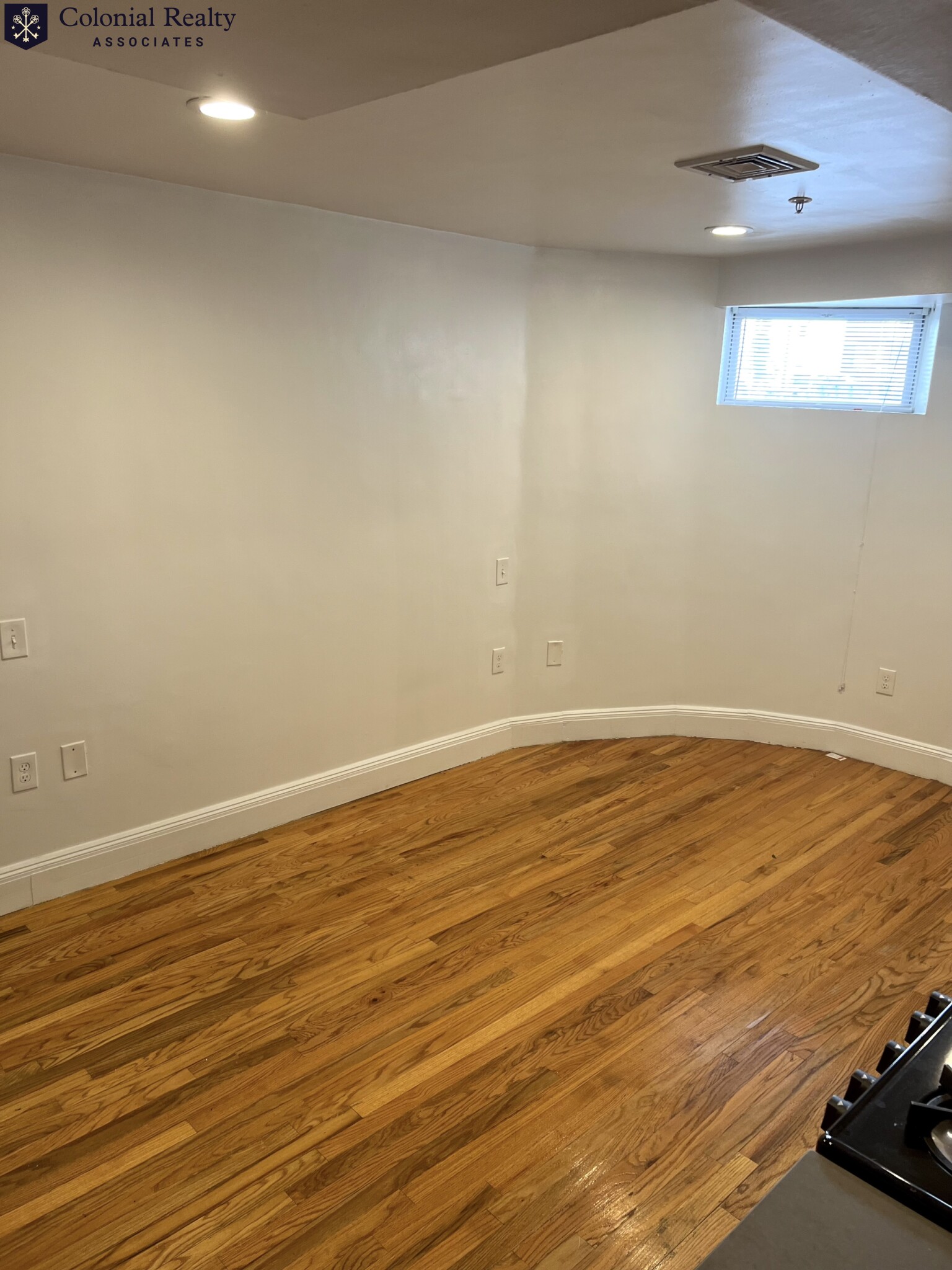 10 Brainerd Rd, Allston