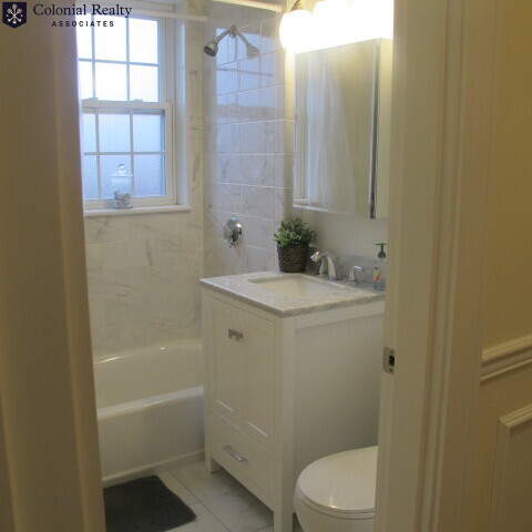 15 Glenville Ave, Allston