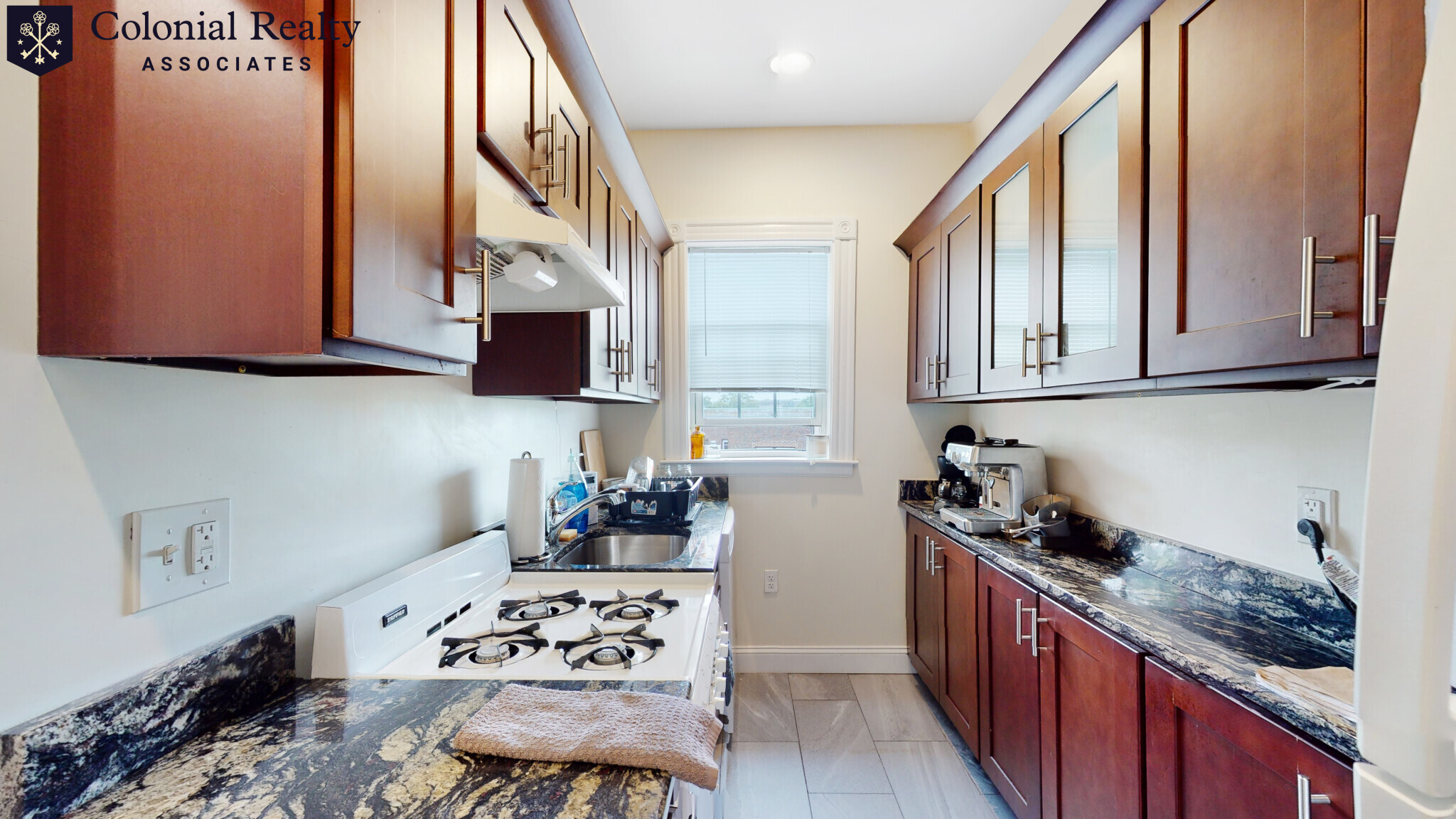 15 Glenville Ave, Allston