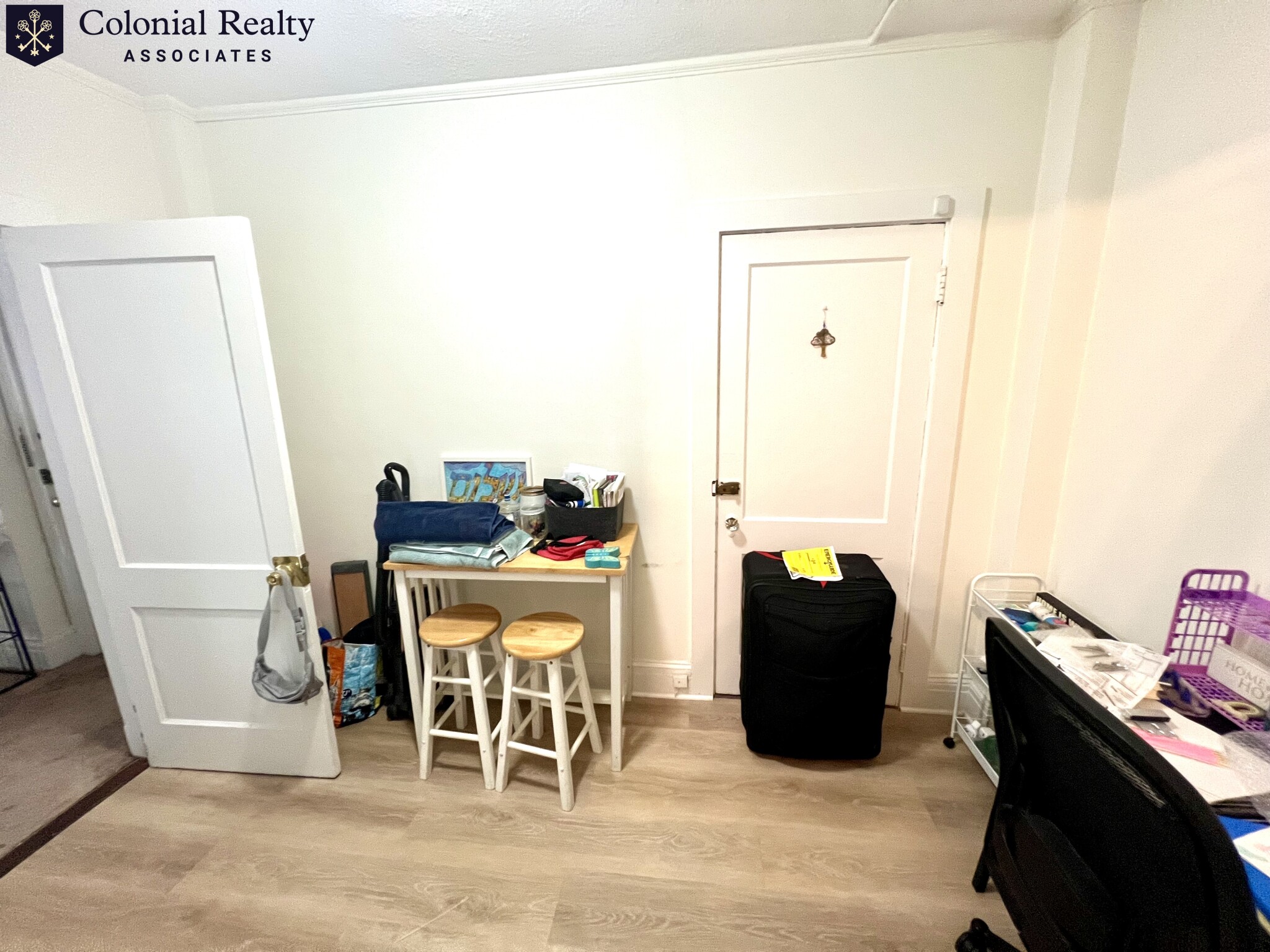 230 Walnut St, Newtonville