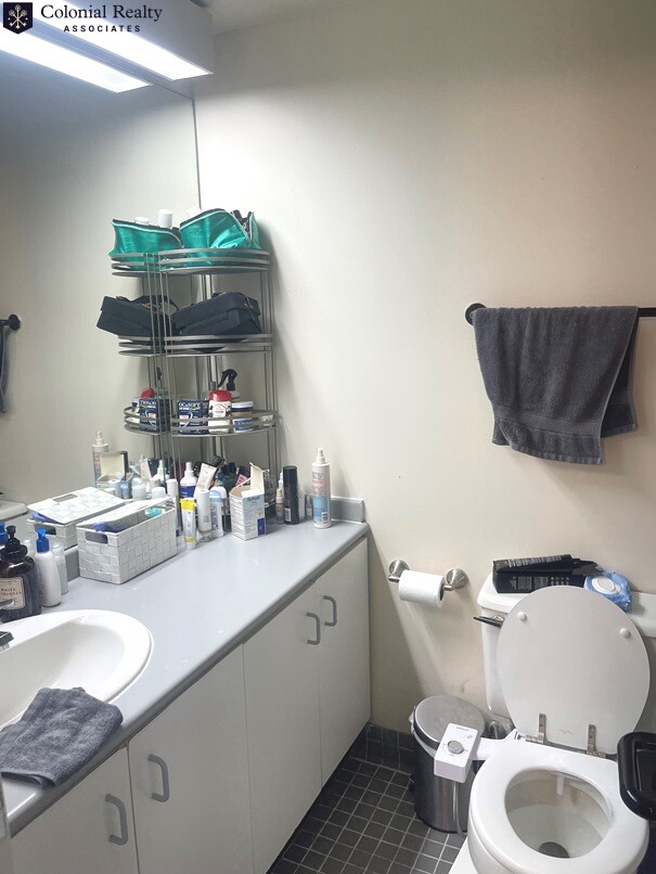 61 Brookline Ave, Fenway