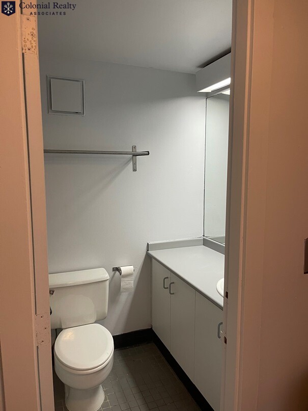 63 Brookline Ave, Fenway