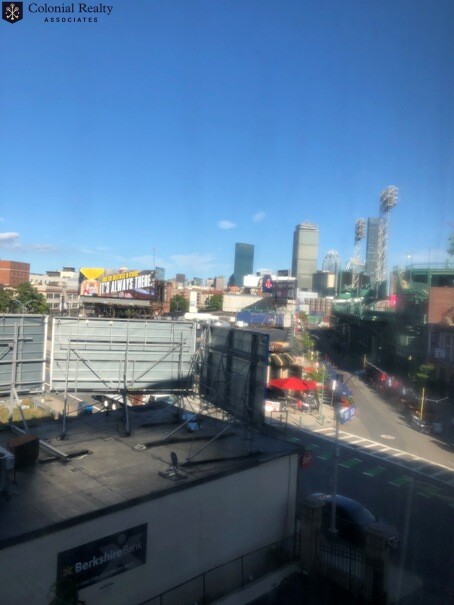 61 Brookline Ave, Fenway