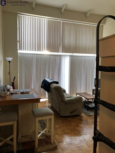 61 Brookline Ave, Fenway