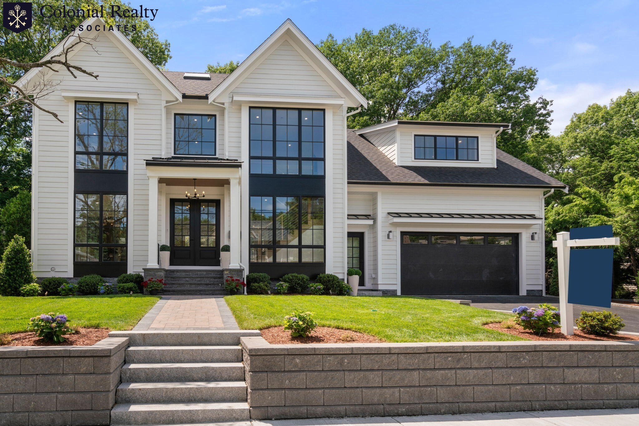 21 Redwood Rd, Newton Center