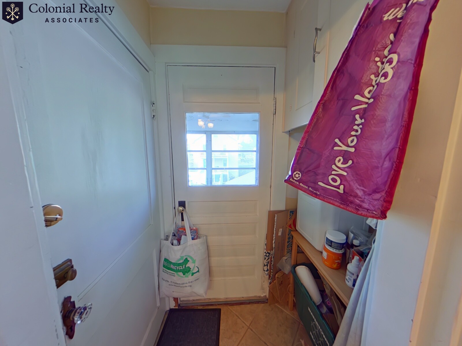 18 Edenfield Ave, Watertown