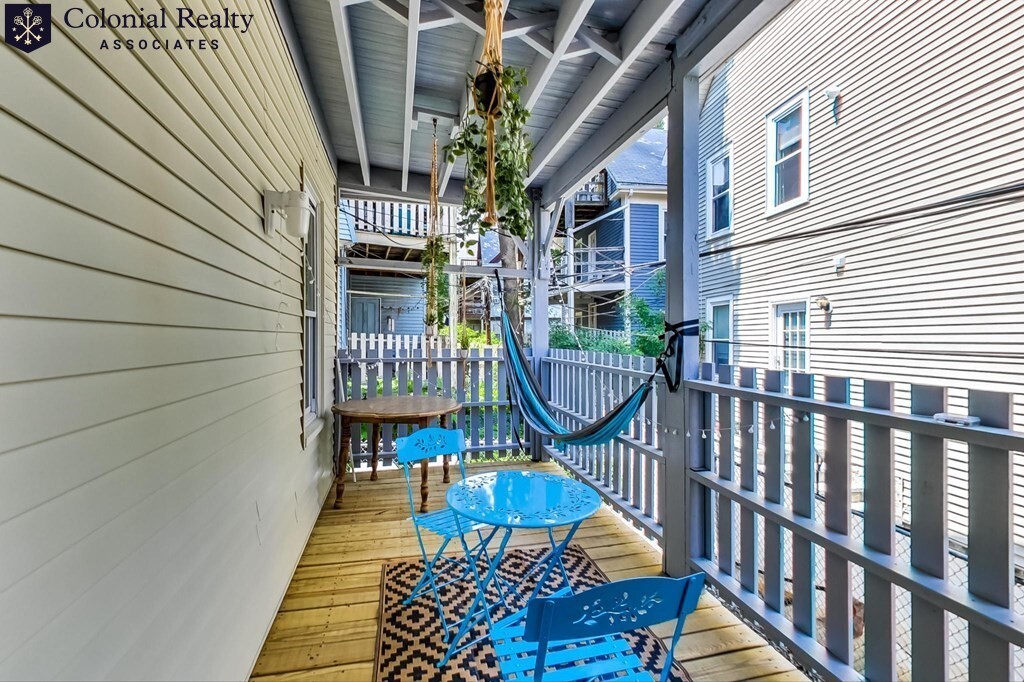 47 Hillside St, Mission Hill