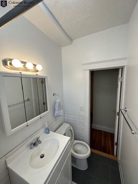 1800 Commonwealth Ave, Brighton