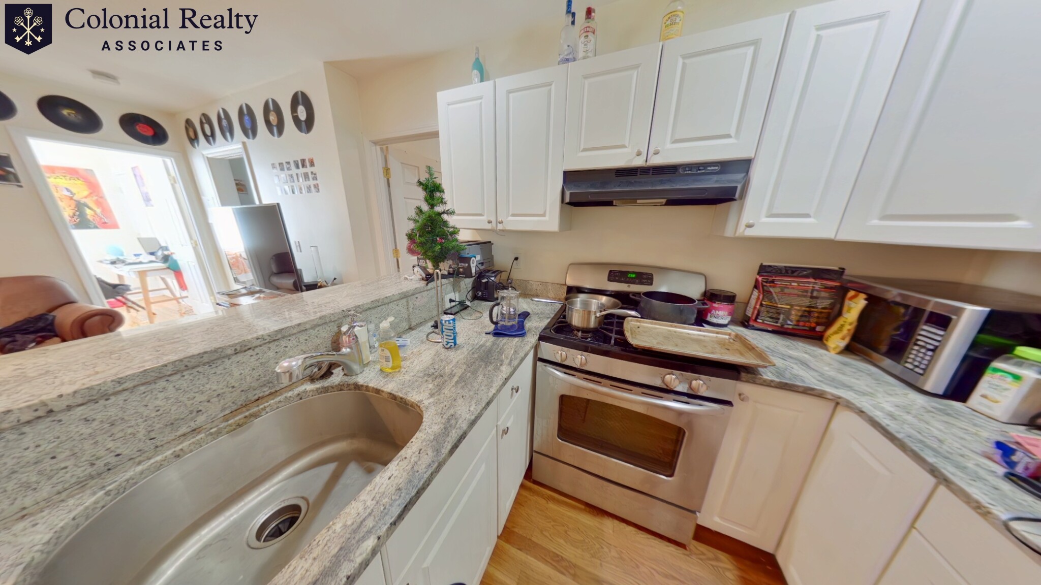 66 Egmont St, Coolidge Corner