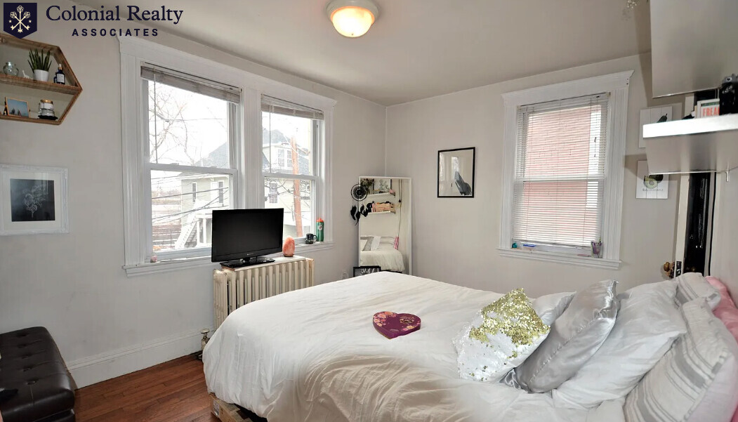 7 Wadsworth St, Allston