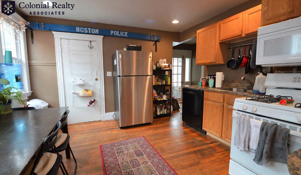 7 Wadsworth St, Allston