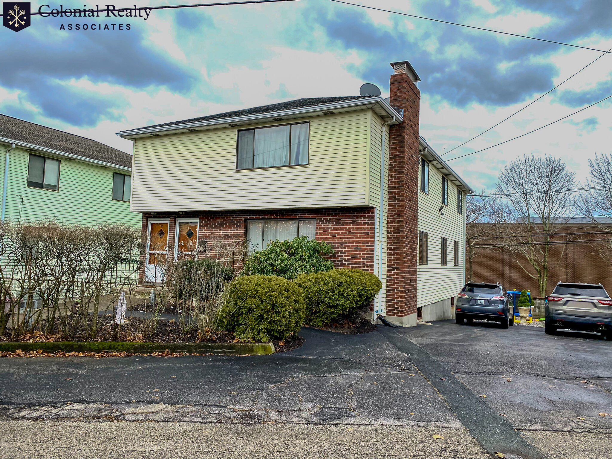 21 Cypress St, Watertown