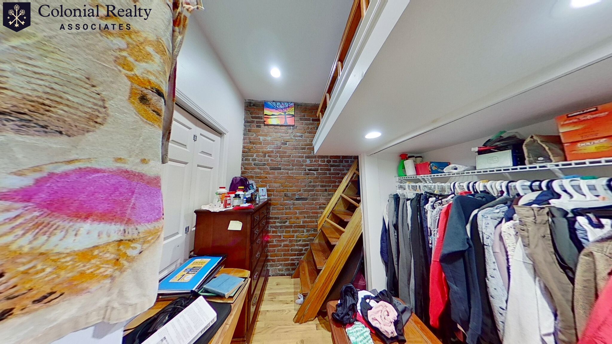 17 Aberdeen St, Fenway